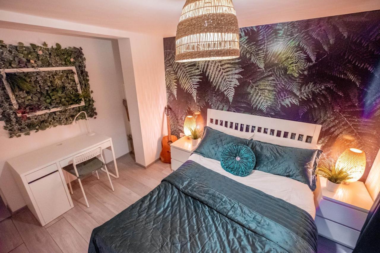 Forest Work & Relax Accommodation Overstone المظهر الخارجي الصورة